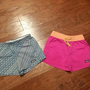 Girls Pataginia shorts (2 pairs)